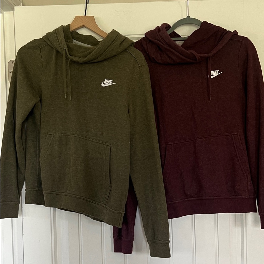 2 Nike funnel neck Sweatshirts Small